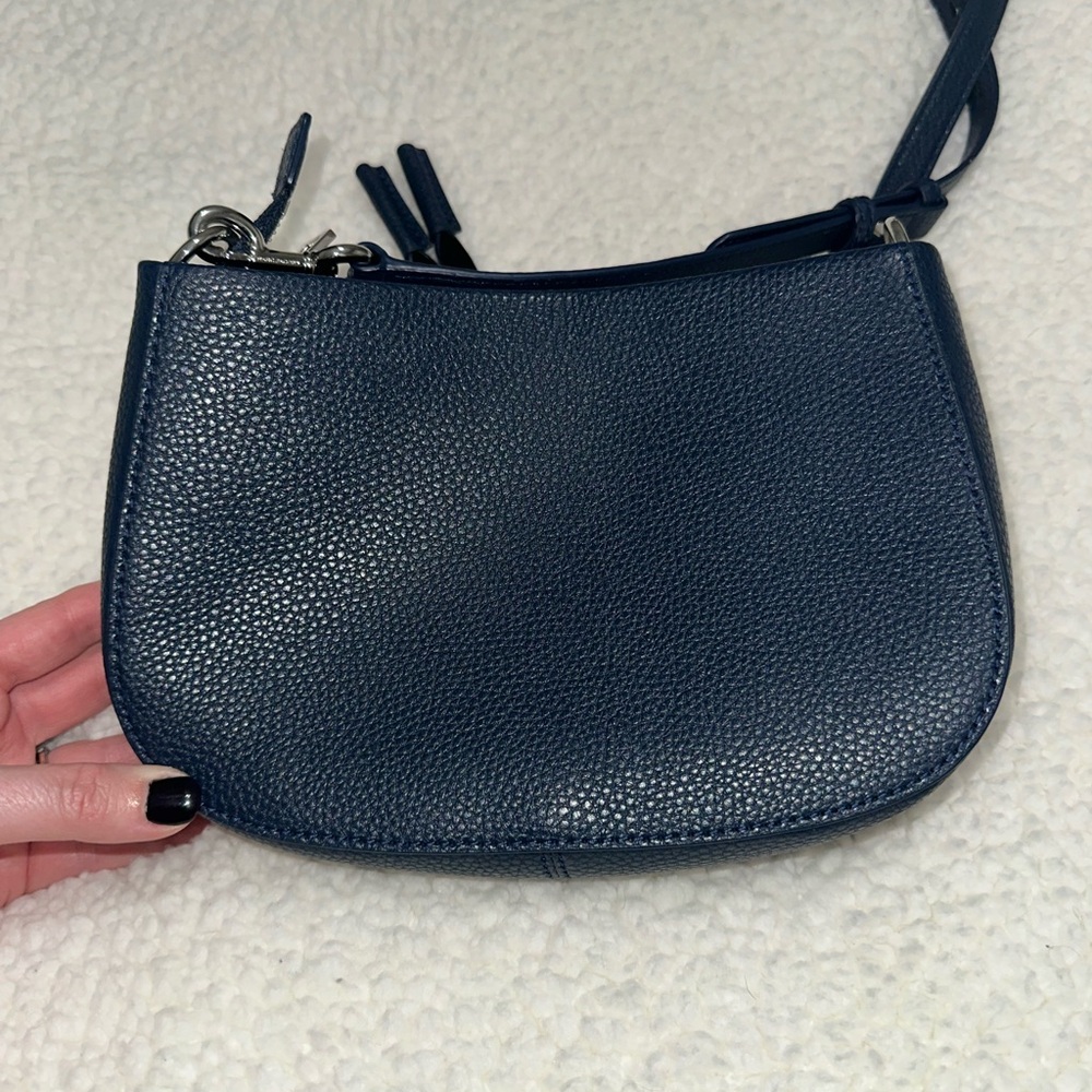 Marc Jacobs Navy Blue Pebbled Leather Crossbody with Tassel Trim - Picture 5 of 9